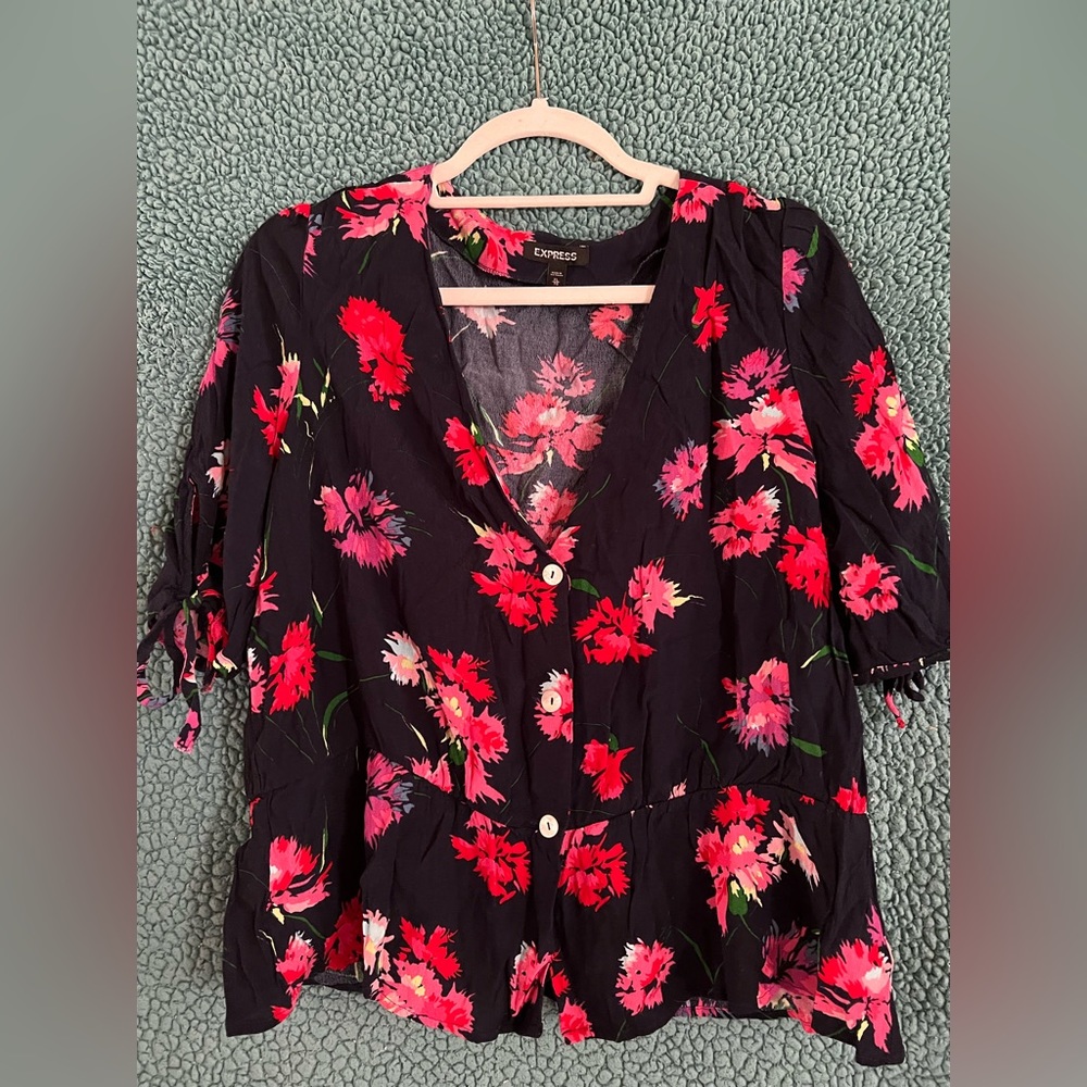 XL but fits like a Medium